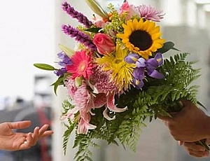 Top 10 Online Flower Delivery Shops