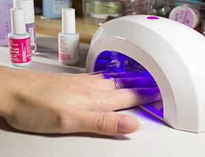 15 meilleures lampes pour sécher le vernis gel