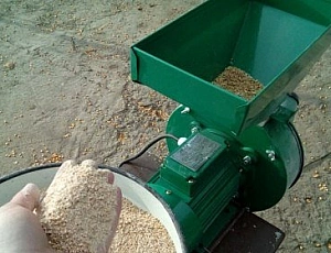 10 best grain crushers