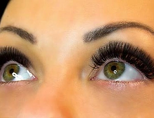 10 meilleurs mascaras pour des cils volumineux