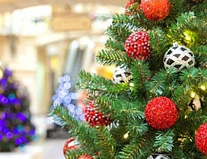 Top 10 Artificial Christmas Tree Manufacturers