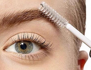 15 meilleurs gels pour les sourcils