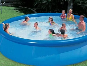 20 melhores piscinas para casas de verão