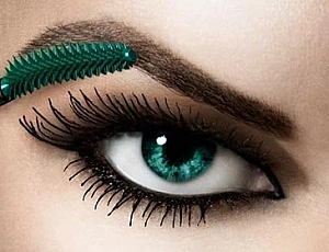 5 best mascaras from Avon