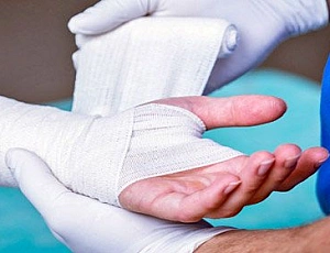 15 Best Wound Healing Remedies