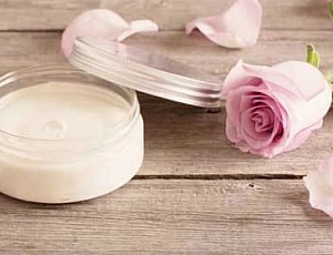 15 meilleures crèmes naturelles pour le visage