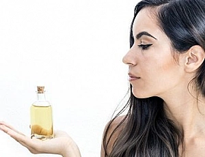 10 Best Essential Oils for Hair