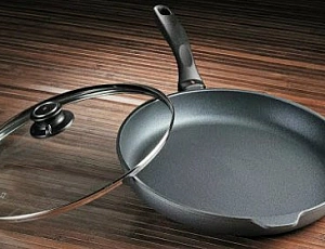 10 safest frying pans