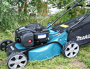 8 meilleures tondeuses à gazon Makita