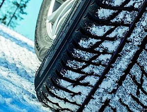 Les meilleurs pneus hiver Velcro - Hankook, Dunlop ou Nokian ?