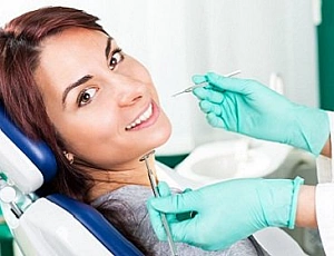 10 meilleurs dentistes à Yaroslavl